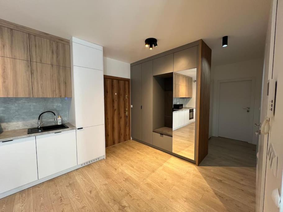 Lwowska 10 Residence, Rodzinny Apart Krasków Exterior foto